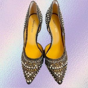 Gianni Bini Glam sparkly rhinestone studded heels